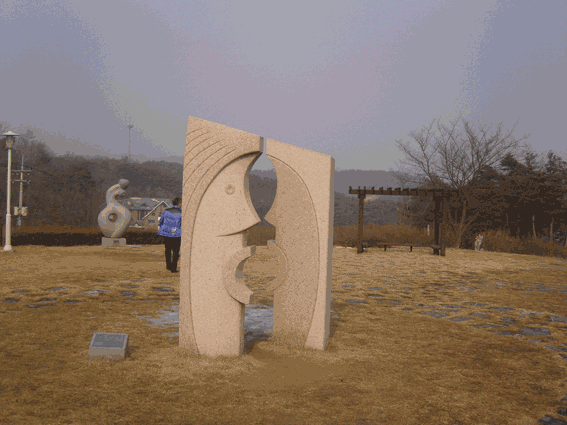 57de7481813354f301df39cb2b5a3b5c.gif